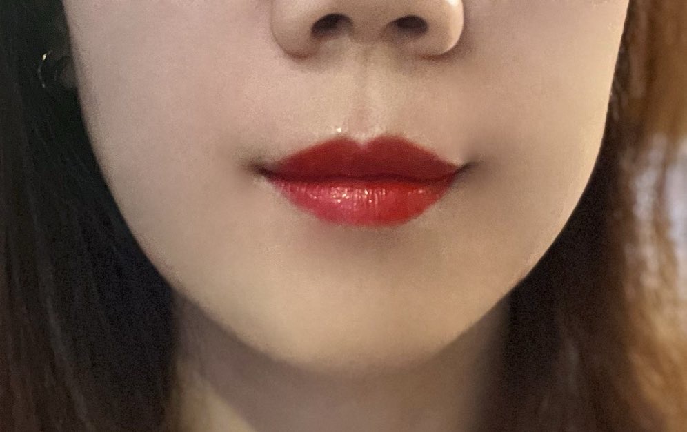 Here's A Complete Guide To Lip Embroidery Treatment